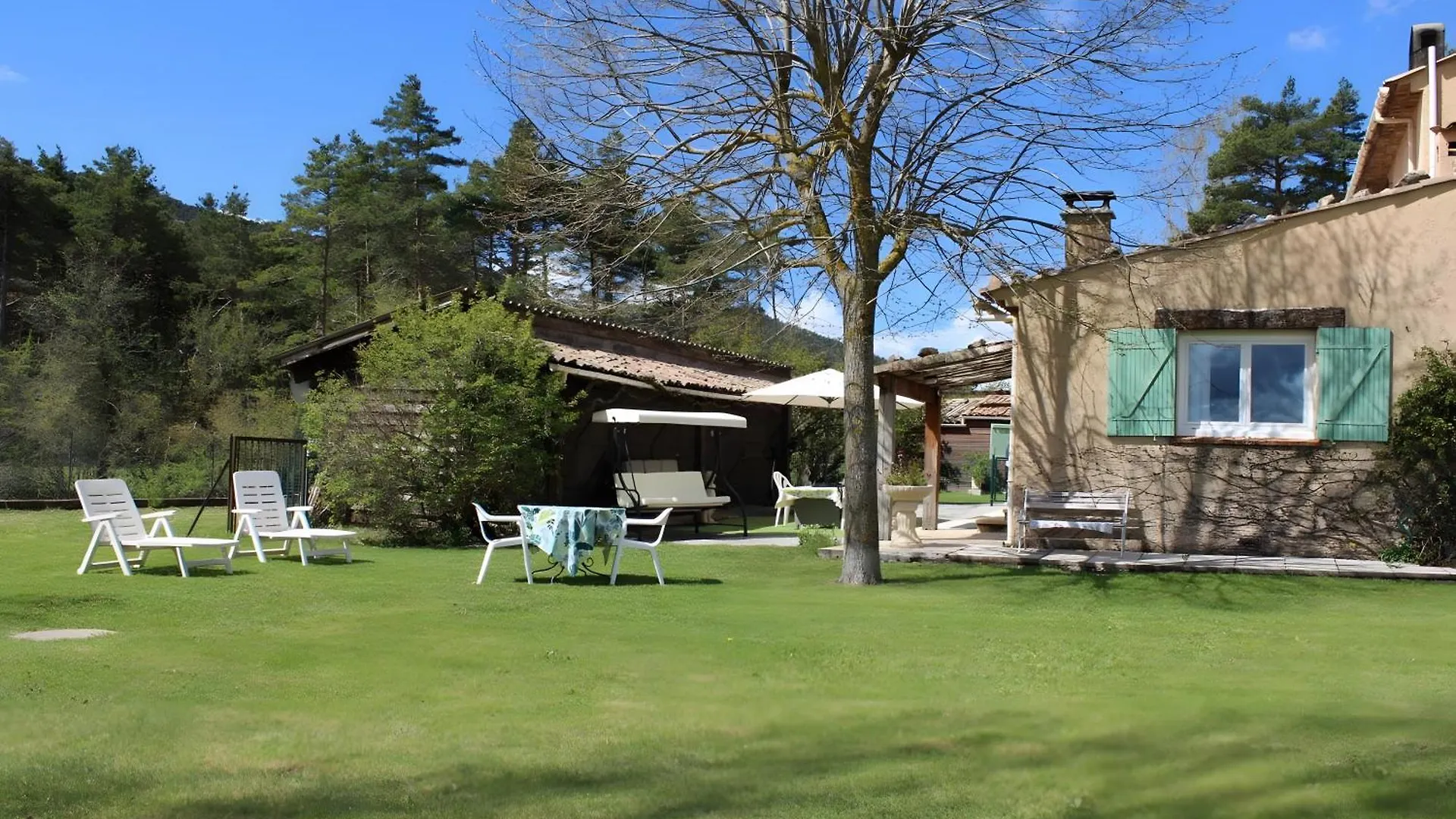 Villa La Myreclose Saint-Auban  0*, Saint-Auban (Alpes-Maritimes)